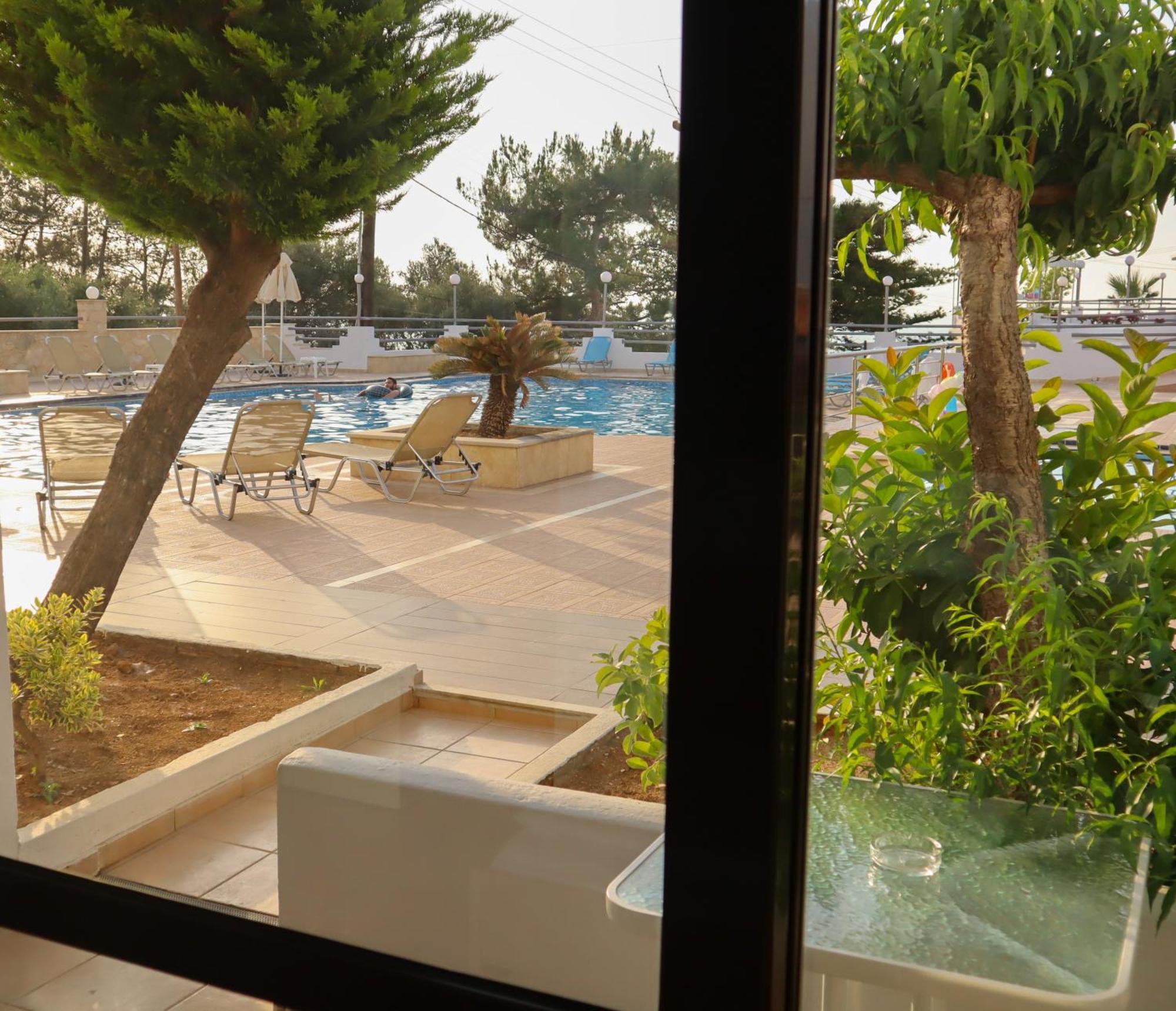 Adel Paradise อาเดเลียโนส กัมโปส ภายนอก รูปภาพ